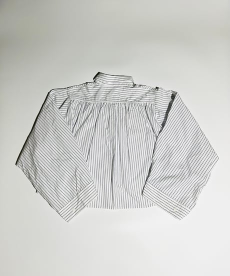 MM6 big balloon sleeve shirts
