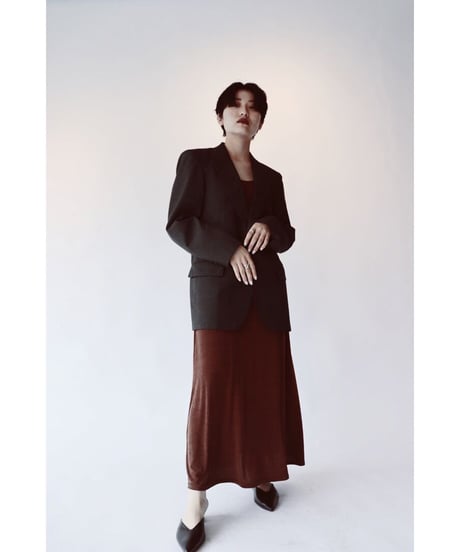 brown no sleeve dress