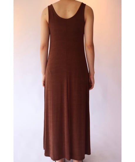 brown no sleeve dress