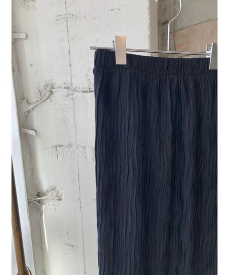 black pencil skirt