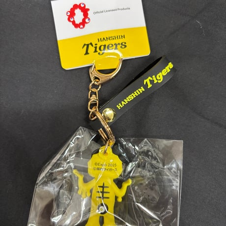 阪神　ミャクミャクストラップ付き立体キーホルダー