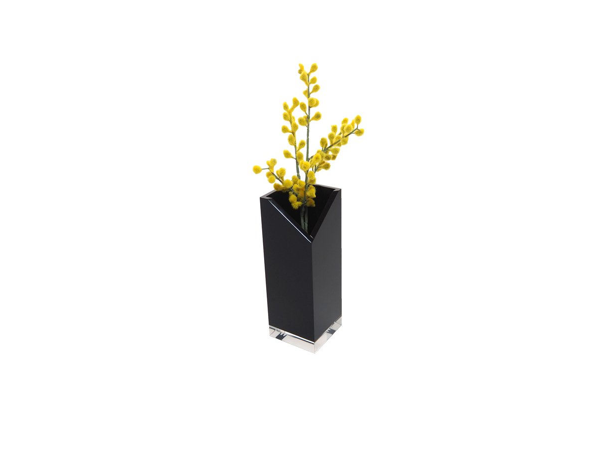 SABIA flower vase S black | WAAZWIZ web shop