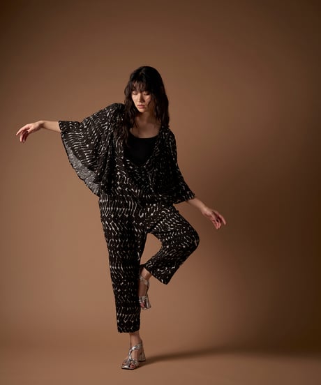 Kala cotton ギャザースリーブオールインワン プリント tree of life