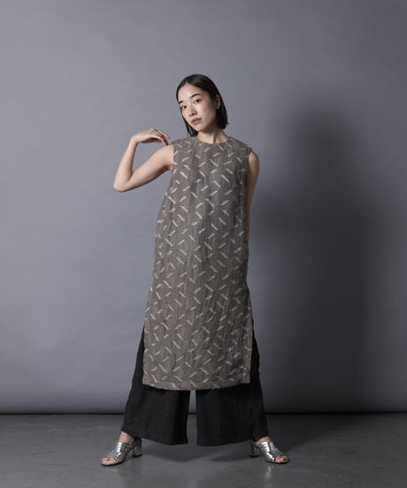 forestJQアイラインワンピース　silver 植物染グレー
