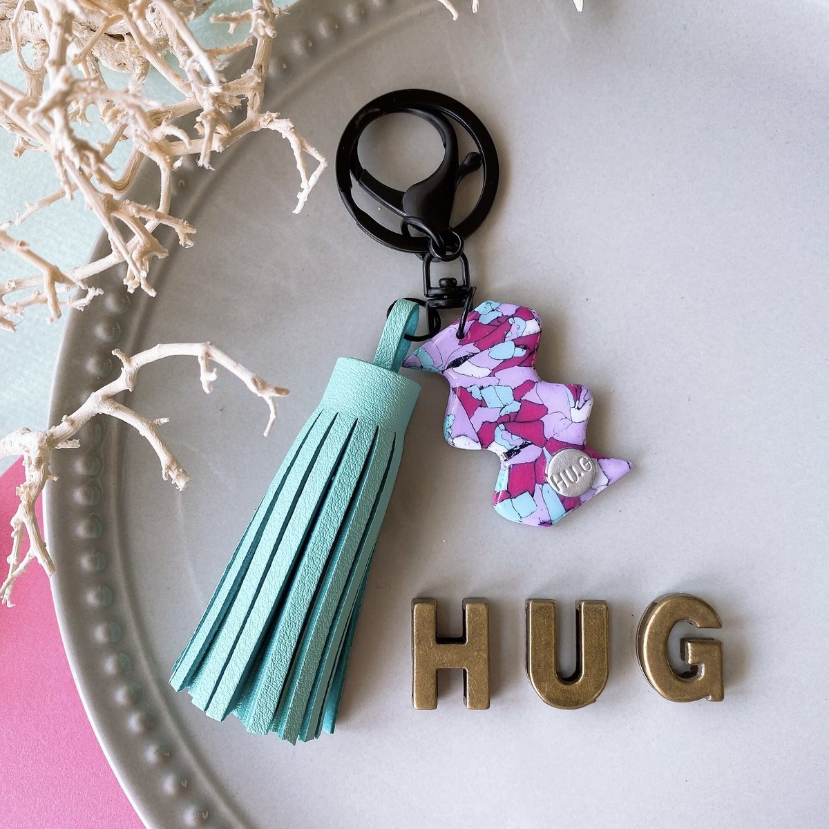 お決まりです【夜薫花】ポリマークレイ・正絹紐バッグチャーム お決まりです【夜薫花】ポリマークレイ・正絹紐バッグチャーム