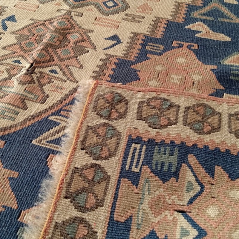 【SALE 70%OFF】トルコ製 ビンテージ 手織りキリム（溢れる愛）