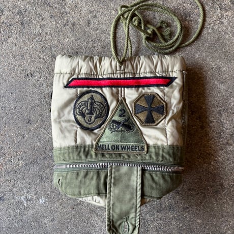 PULL A FACE DRWSTRING BAG (ART PEACE)