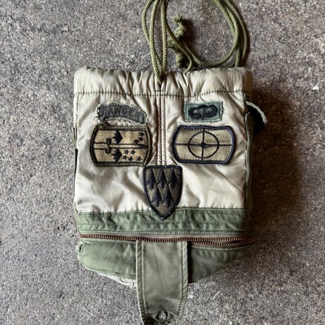 PULL A FACE DRWSTRING BAG (ART PEACE)