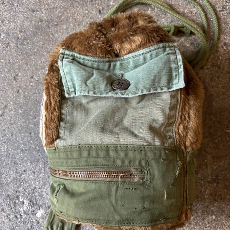 PULL A FACE DRAWSTRING BAG -COMMON-
