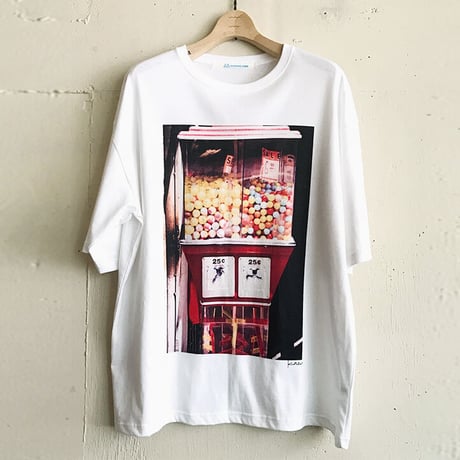 10周年記念Tシャツ 2001年 ニューヨーク「ガチャガチャ」by Kazutaka Nakamura