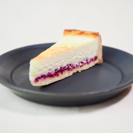 クランベリークワークトルテ （クランベリー入りチーズケーキ）