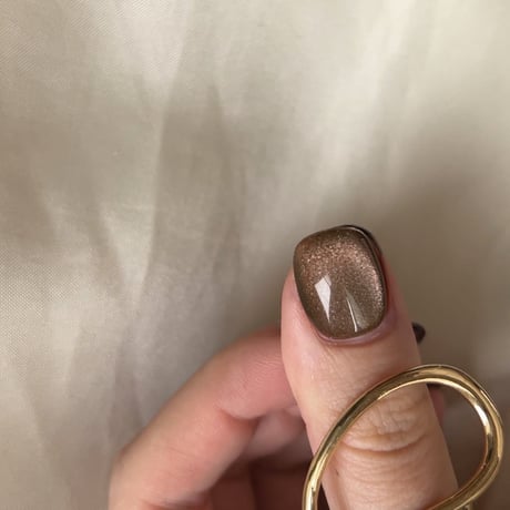 magnet : wood