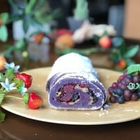 販売開始です!!　２本入りがお得！　オータムシュトーレン（ホールサイズ）