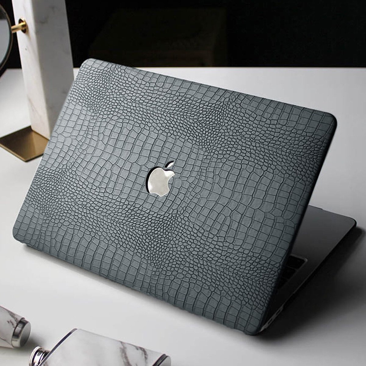 Macbook クロコライトグレーカバー | dey