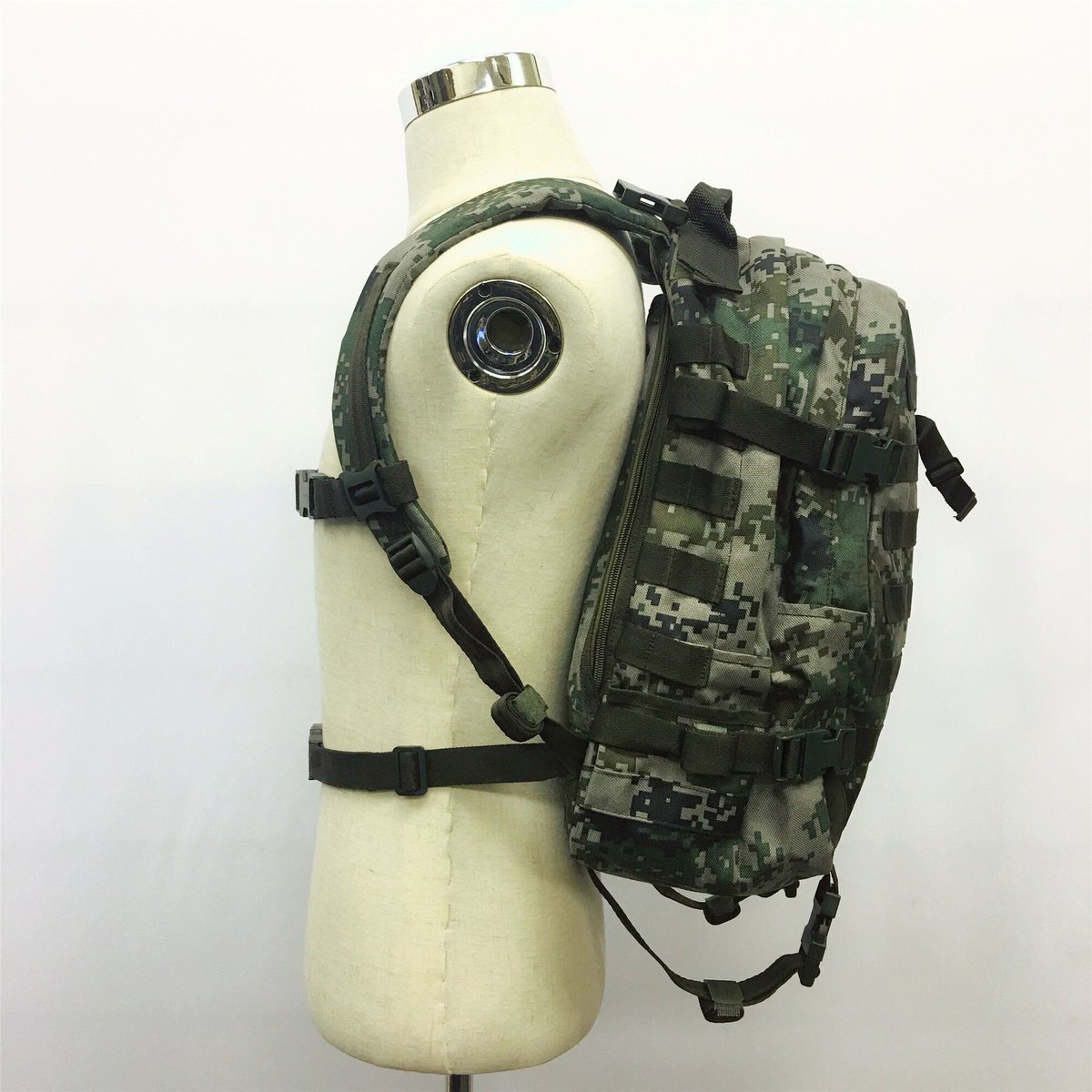 迷彩バックパック　背嚢セット 楽天市場】DAY PACK（デイパック 迷彩 戦人 Senjin サバゲー