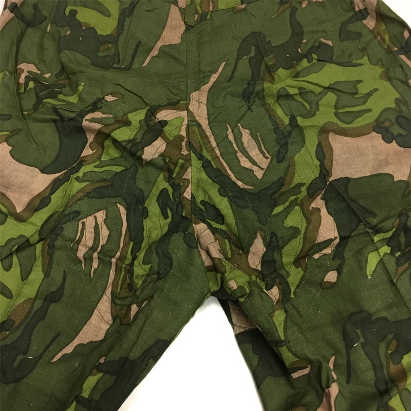 【新品実物】中国軍　雪用迷彩服 買ってはいけない！【自衛隊装備品】陸上自衛隊迷彩ユニフォーム
