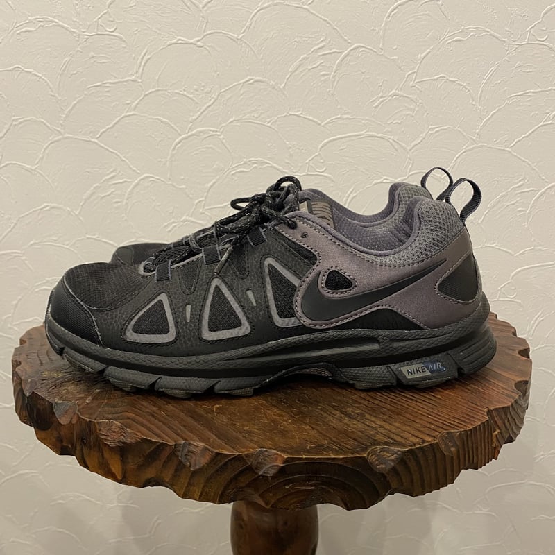 00s Nike Alvord 10 Sneaker us8.5 265 Black AIR