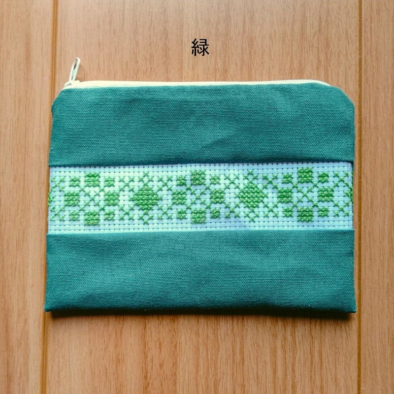 クロスステッチポーチ（幾何学模様A） | handmadebian's STORE