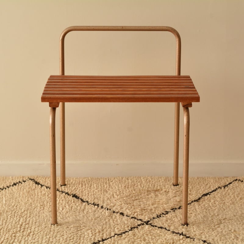 コートラック Les Arcs Charlotte Perriand ペリアン stoop | Wall Shelf and Coat Rack from Les Arcs 1800 in Pine