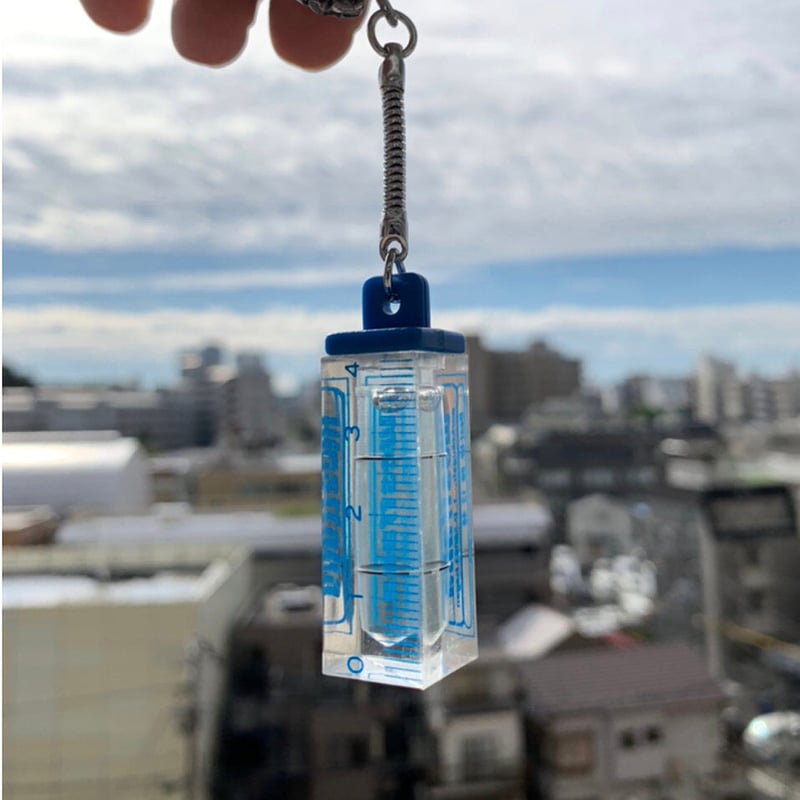 supreme キーホルダー ピンバッジ 水平器 Supreme Level Keychain 水平器 18AW キーホルダー - メルカリ