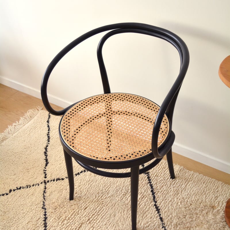 ヴィンテージ　THONET 209 美品　座面張替済み 209 Black ｜ THONET | FLACE online store｜ドイツのトップ家具