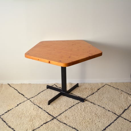 CHARLOTTEPERRIAND テーブルcassina シャルロットペリアン Charlotte