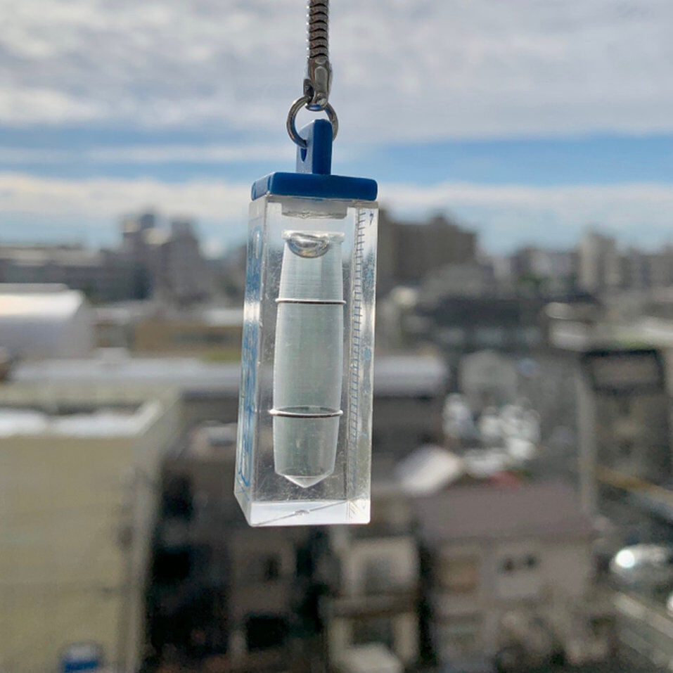 supreme キーホルダー ピンバッジ 水平器 Supreme シュプリーム 18AW Level Keychain レベル 水平 キー