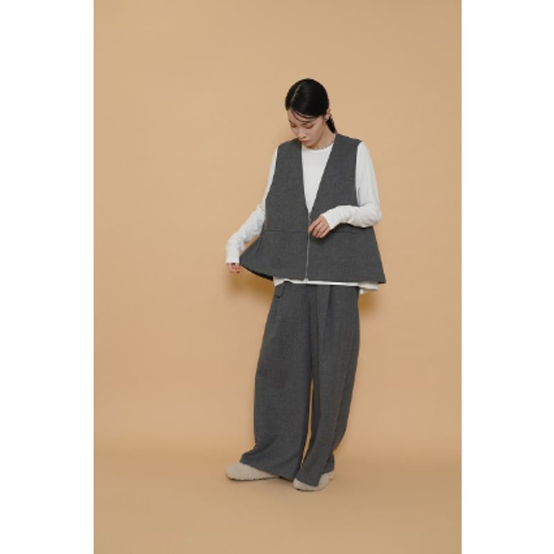 CYAN tokyo 504385》フラノZIPフレアジレ N | sarah.lownds