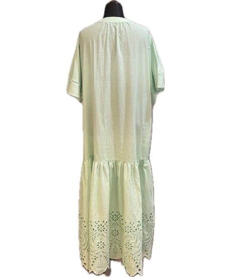 (RICHE)スカラップレースワンピース/32775Z-2(¥16500)