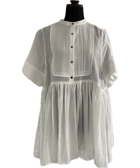 (MARILYN MOON)ノーカラーブラウス/4262-166(¥26400)
