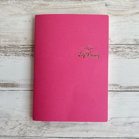 24Diary「ベリーピンク」（１冊３ヶ月・日付曜日フリー）