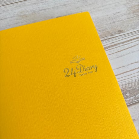 24Diary  サニーイエロー（１冊３ヶ月・日付フリー）「毎日に、光を。」