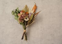 キングプロテア＆水無月アジサイ スワッグ | mio Dry Flower Shop