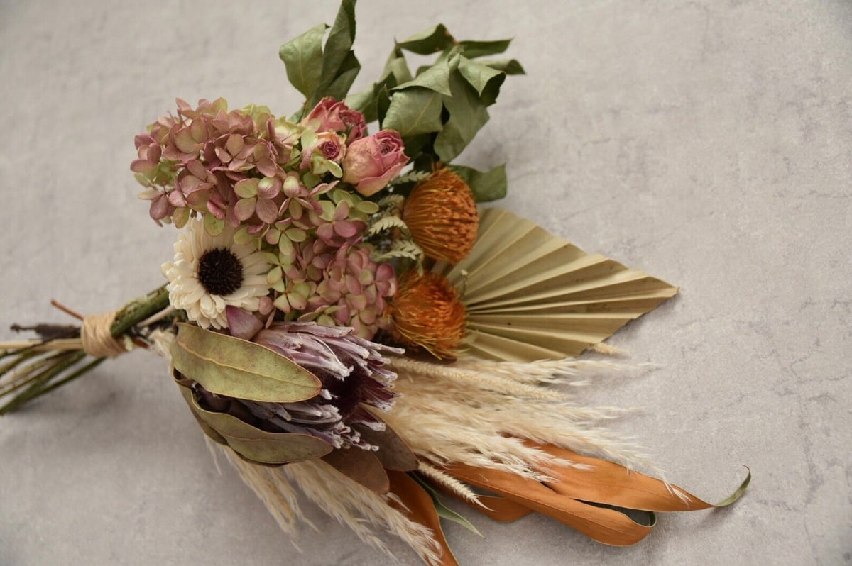 プロテアピンクレディー スワッグ | mio Dry Flower Shop