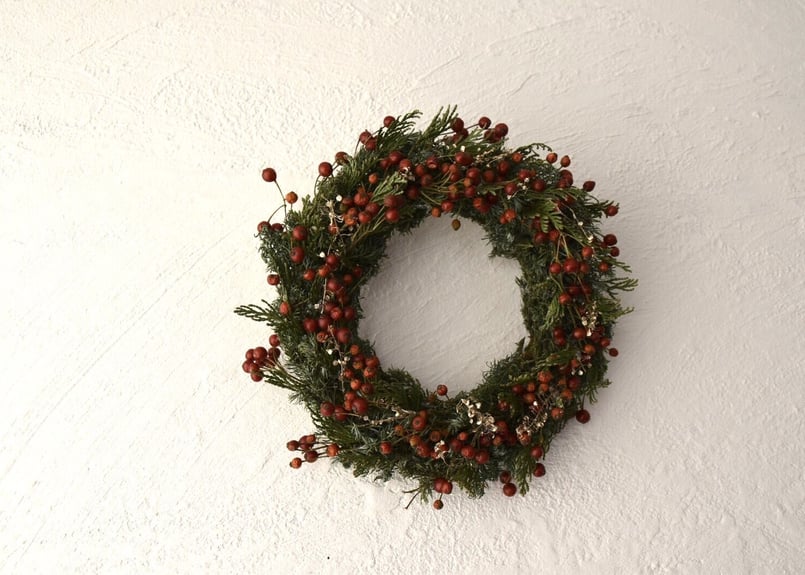 クリスマスを彩るハーフリースbrown×red