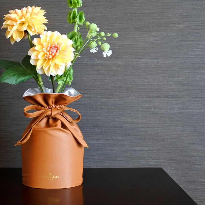 hana kin chaku（花器）｜ M size ｜ PU Leather | memo