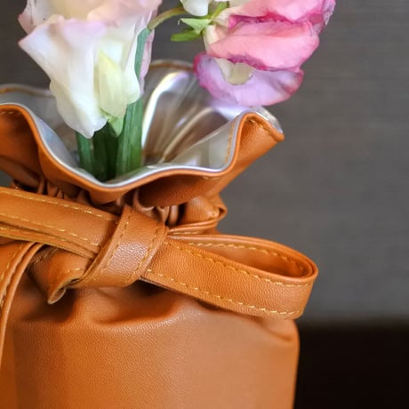 hana kin chaku（花器）｜  M size ｜ PU Leather