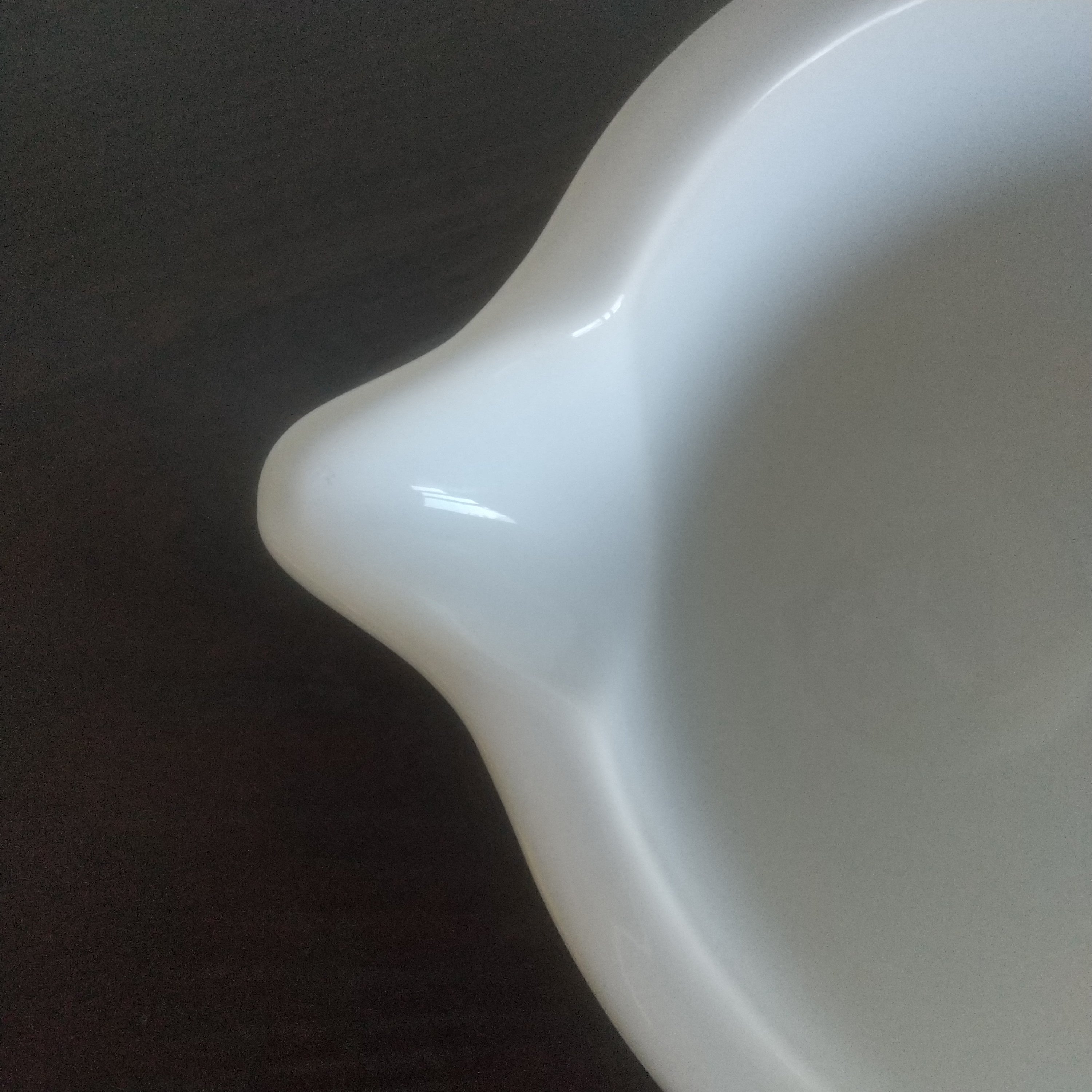 新品、未使用　イタリア　ラ・ポルチェラーナ・ビアンカ　プレート　2枚　(全6枚) イタリア LA PORCELLANA BIANCA ラ ポルチェラーナ ビアンカ 白片口ボウ