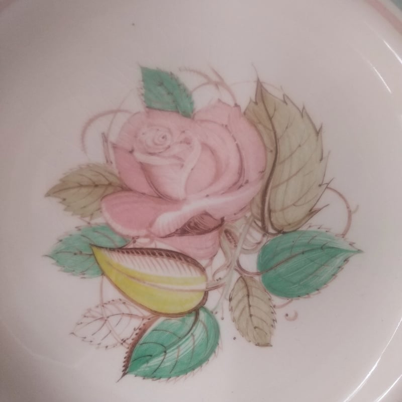 スージークーパー パトリシアローズ ピンク オーバルプレート スージークーパー パトリシアローズ ピンク オーバルプレート スージー