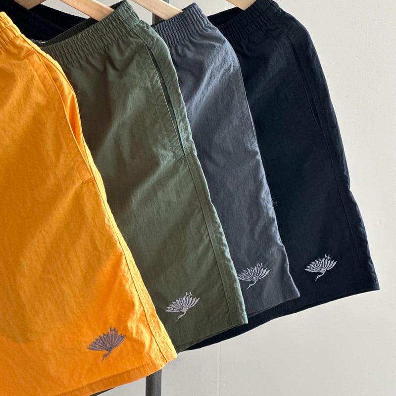 DESCENDANT 刺繍 ナイロンショーツ ナイロンショーツ / 菊鶴紋刺繍入り | BBA skate club STORE
