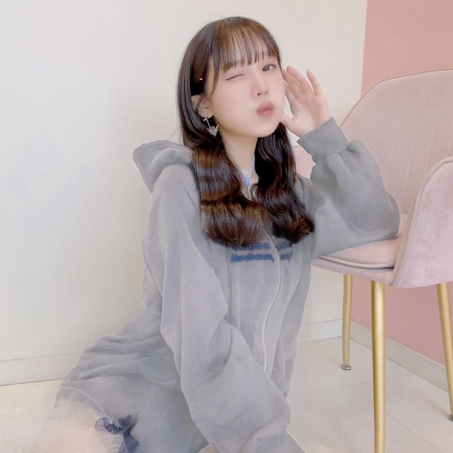 6389b5bc88eabe649bd4eb66