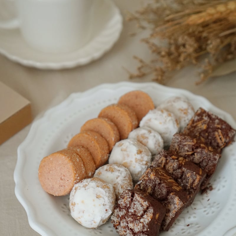 ふにゃ焼き 9456セレクトGIFT BOX【黒】 | CAT & BAKES 9456