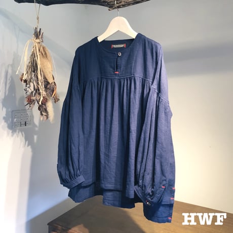 インディゴ染cottonヘリンボーンギャザースリーブプルオーバー (indigo)