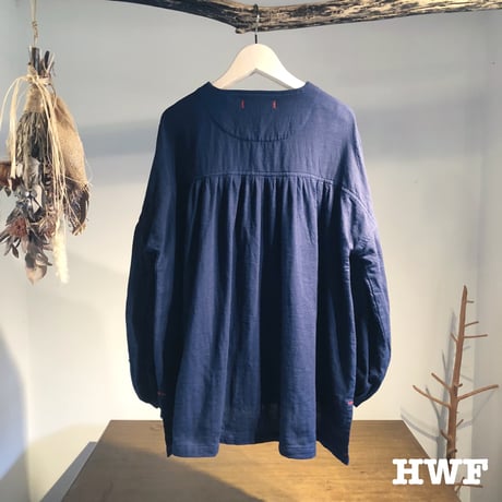 インディゴ染cottonヘリンボーンギャザースリーブプルオーバー (indigo)