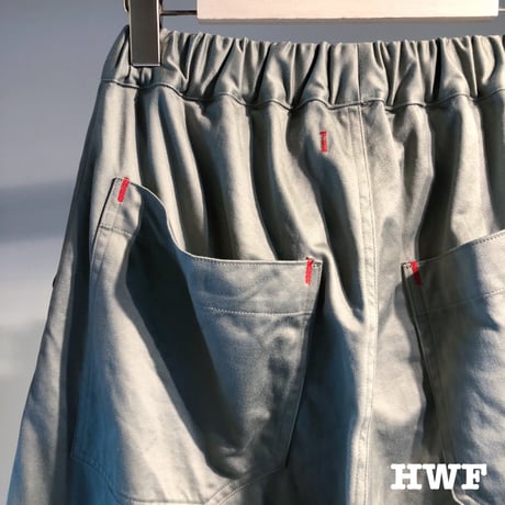 cottonサテンリラックスパンツ (grayish khaki)