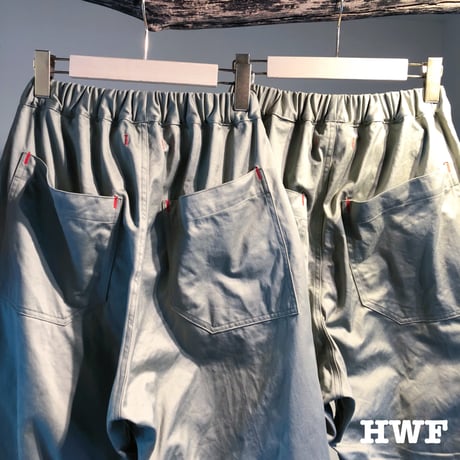 cottonサテンリラックスパンツ (grayish khaki)