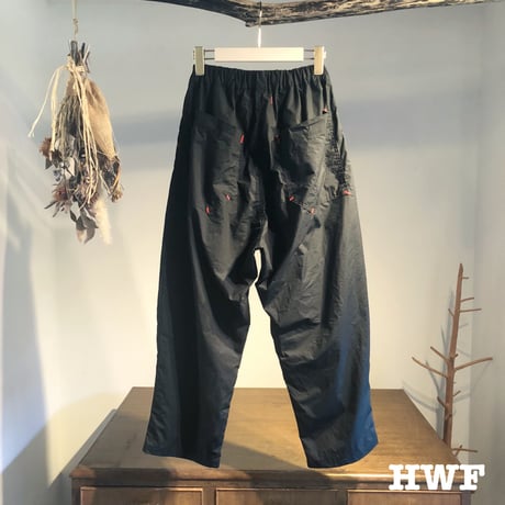 ライトcottonタイプライタークロスタックテーパードパンツ (black)