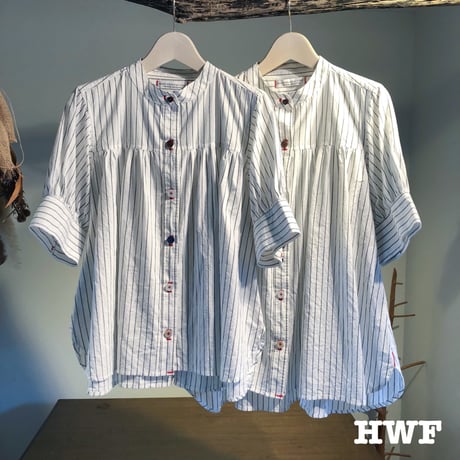 cotton × hempピンストライプギャザー5分袖シャツ (white × black)