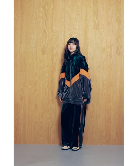 VELOR TWO TONE JACKETS【GREEN】