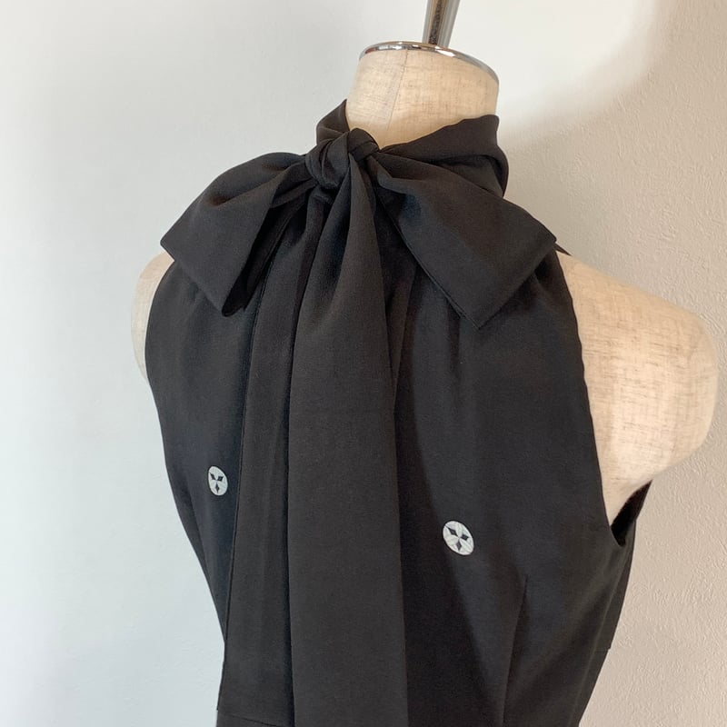 黒留袖 宝づくし模様 ボレロ付きロングドレス 黒留袖 リメイクボレロ付きロングドレス 鶴と花柄